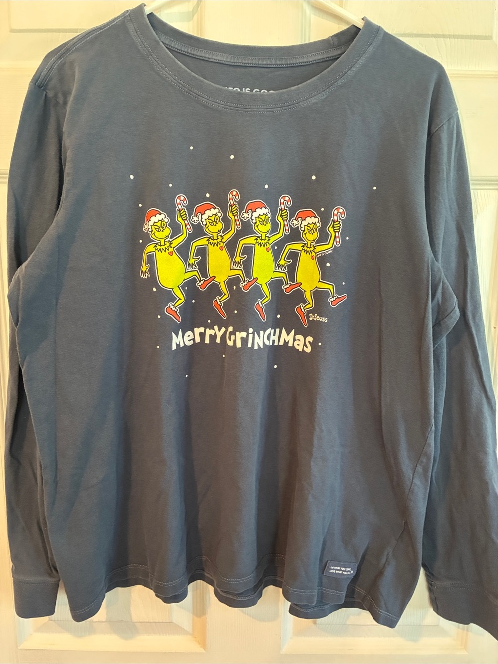 Life Is Good Size X-LargeMerry Grinchmas Graphic Long Sleeve Tee